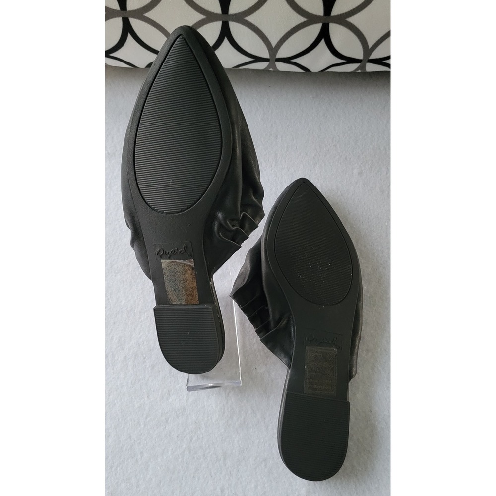 Qupid Womens Size 7 Slip On Black Suede Casual Pointed Toe Comfort Flats - Picture 6 of 7